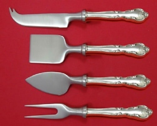 Easterling American Classic Sterling Silver Cheese Set 4pc Custom: Easterling American Classic Sterling Silver Cheese Set 4pc Custom This exquisite 4-piece cheese serving set from Easterling features the elegant American Classic pattern. Crafted from high-quality ste