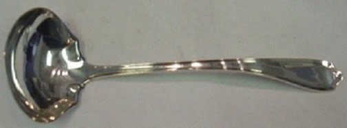 Alvin Maryland Sterling Silver Gravy Ladle 7.5 Inch: Alvin Maryland Sterling Silver Gravy Ladle 7.5 Inch This exquisite gravy ladle, measuring 7 1/2 inches, is crafted from high-quality sterling silver and features the elegant Maryland pattern by Alvin.