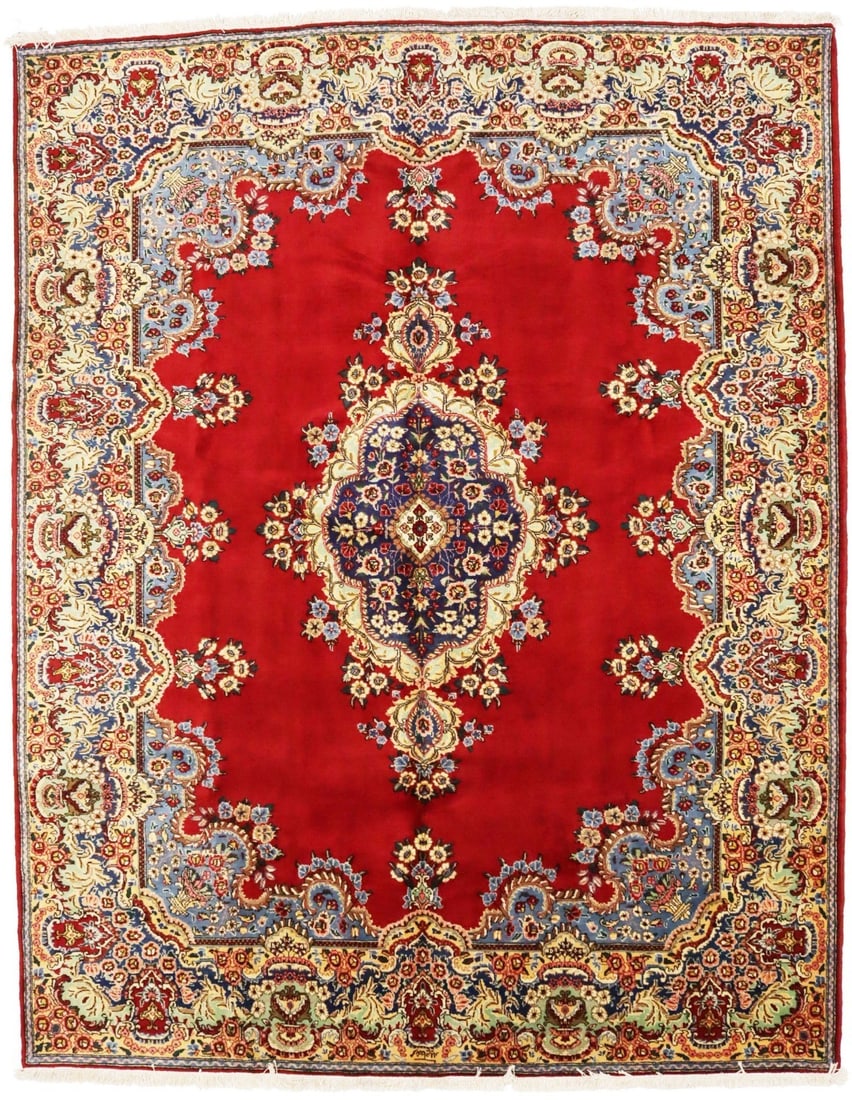 Handmade Vintage Wool Area Rug with Floral Medallion Pattern 10'0 x 12'6: Handmade Vintage Wool Area Rug with Floral Medallion Pattern 10'0 x 12'6 This is a one-of-a-kind vintage wool Oriental rug featuring a classic floral medallion pattern. Hand-knotted and hand-loomed in