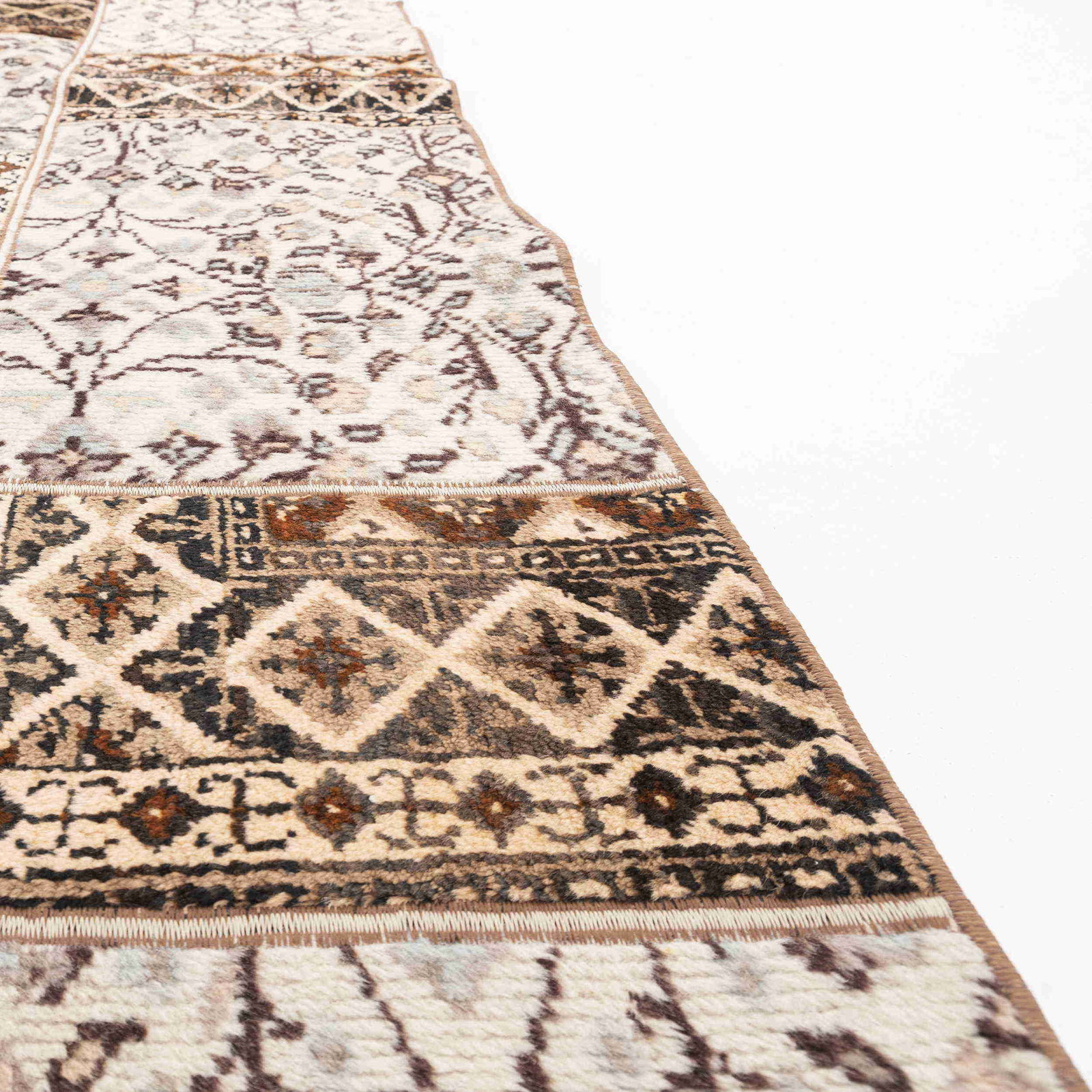 Authentic Handmade Patchwork Wool Carpet 45.3 x 76.8 - 6