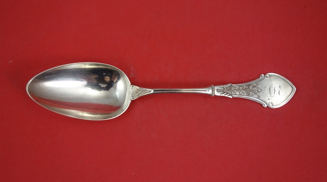 Koehler Ritter Alameda Sterling Silver Serving Spoon 8 1 4: Koehler Ritter Alameda Sterling Silver Serving Spoon 8 1 4 This is a sterling silver dinner or serving spoon in the Alameda (also known as Ivy) pattern by Koehler & Ritter. Measuring 8 1/4 inches long