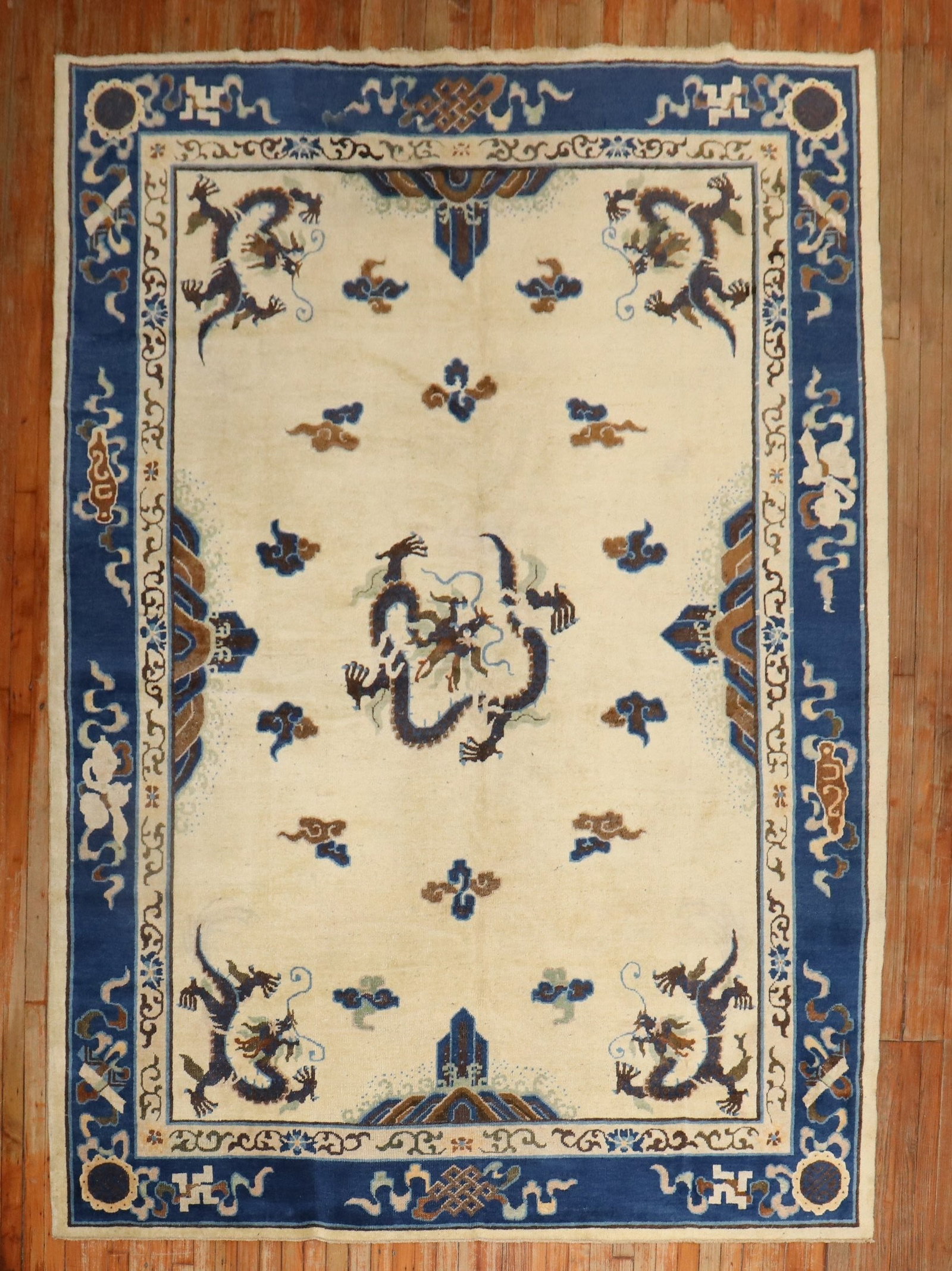 7' 3" x 9' 7" Chinese Peking rug ivory field dragon motif (1 of 7)