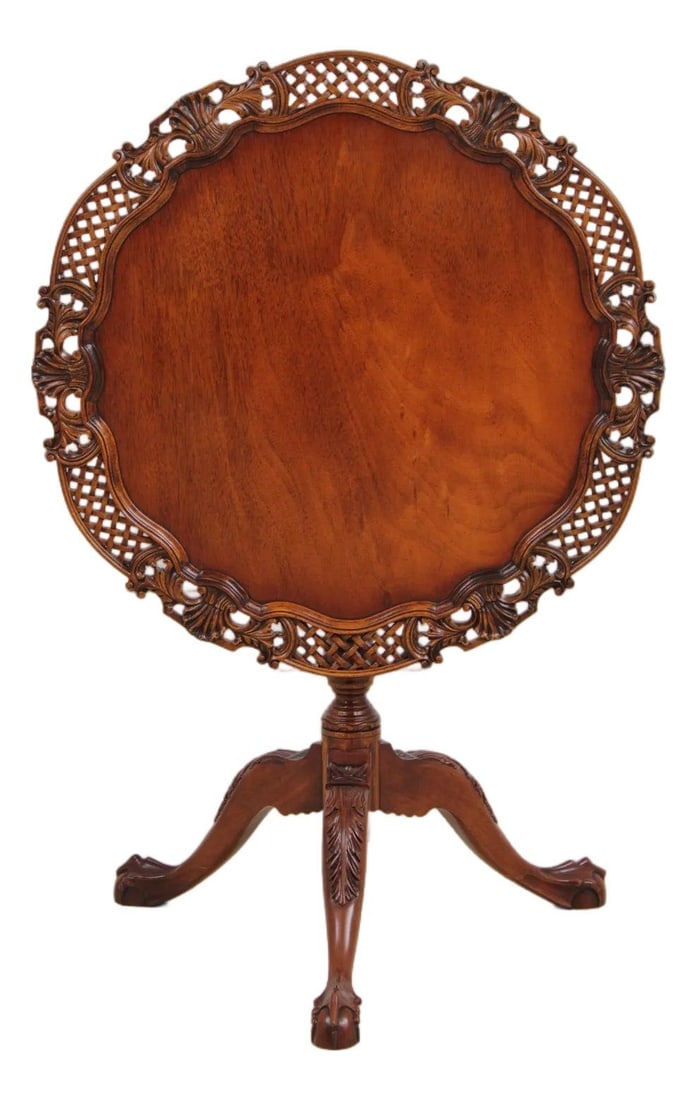 Mahogany tilt top table with pie crust edge English vintage (1 of 10)