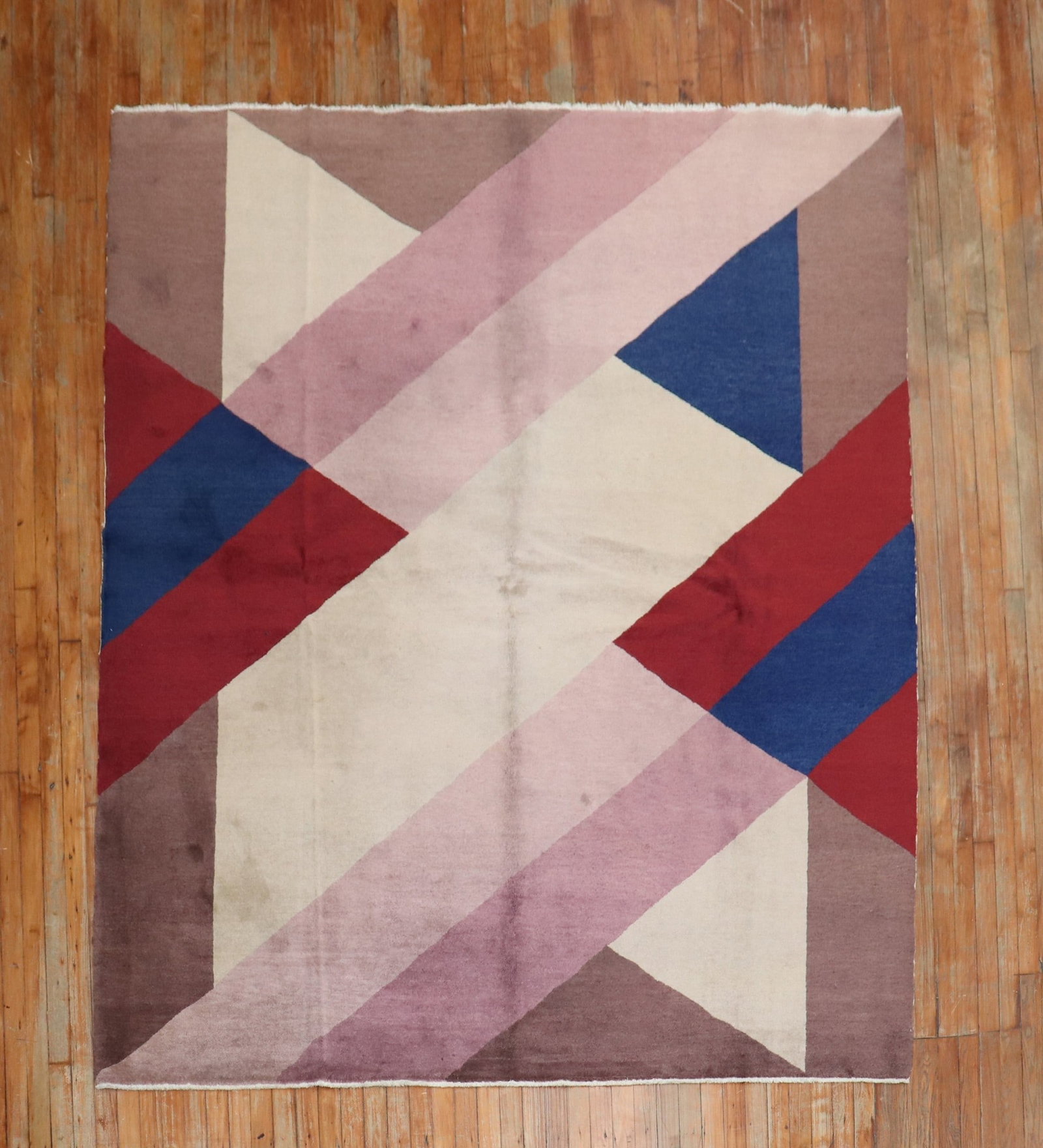 7' 1" x 8' 7" Chinese Art Deco Room Rug (1 of 7)
