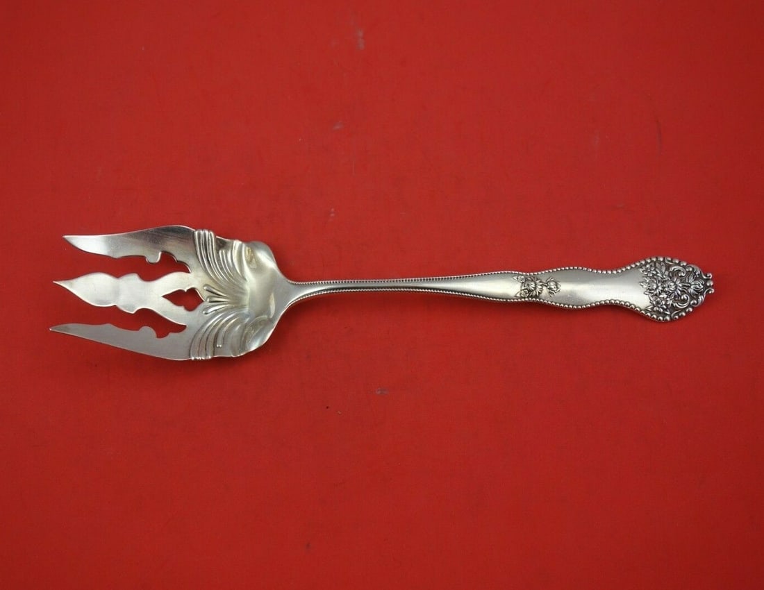 Mount Vernon Adolphus Sterling Silver Salad Serving Fork 10.5 Inch: Mount Vernon Adolphus Sterling Silver Salad Serving Fork 10.5 Inch This exquisite Adolphus salad serving fork by Mount Vernon is crafted from high-quality sterling silver, ensuring both durability and