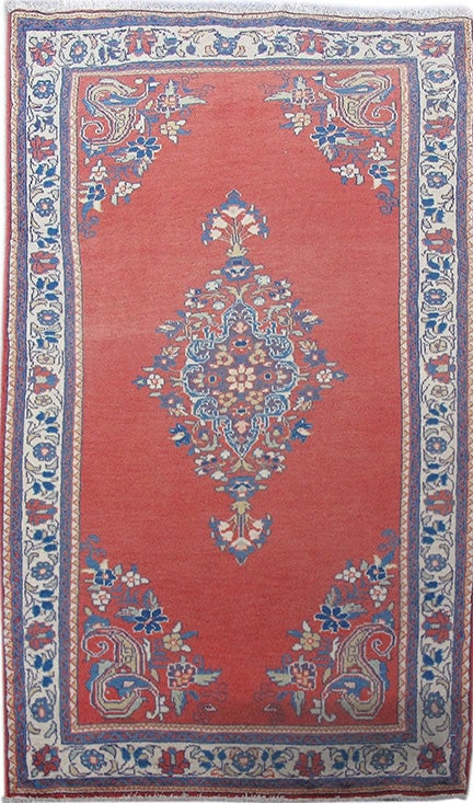 Handcrafted 2'3 x 4'9 Red Persian Sarouk Wool Rug: Handcrafted 2'3 x 4'9 Red Persian Sarouk Wool Rug Free continental US Shipping Discover the luxurious charm of this handcrafted 2.3 x 4.9 Red Persian Sarouk Rug, a stunning piece created by skilled Pe