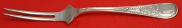 Gorham Hindostanee Sterling Silver Spinach Serving Fork 6 3/4: Gorham Hindostanee Sterling Silver Spinach Serving Fork 6 3/4 Custom-made Hindostanee by Gorham spinach fork in sterling silver, made in India. The piece is not monogrammed and is in excellent pre-own
