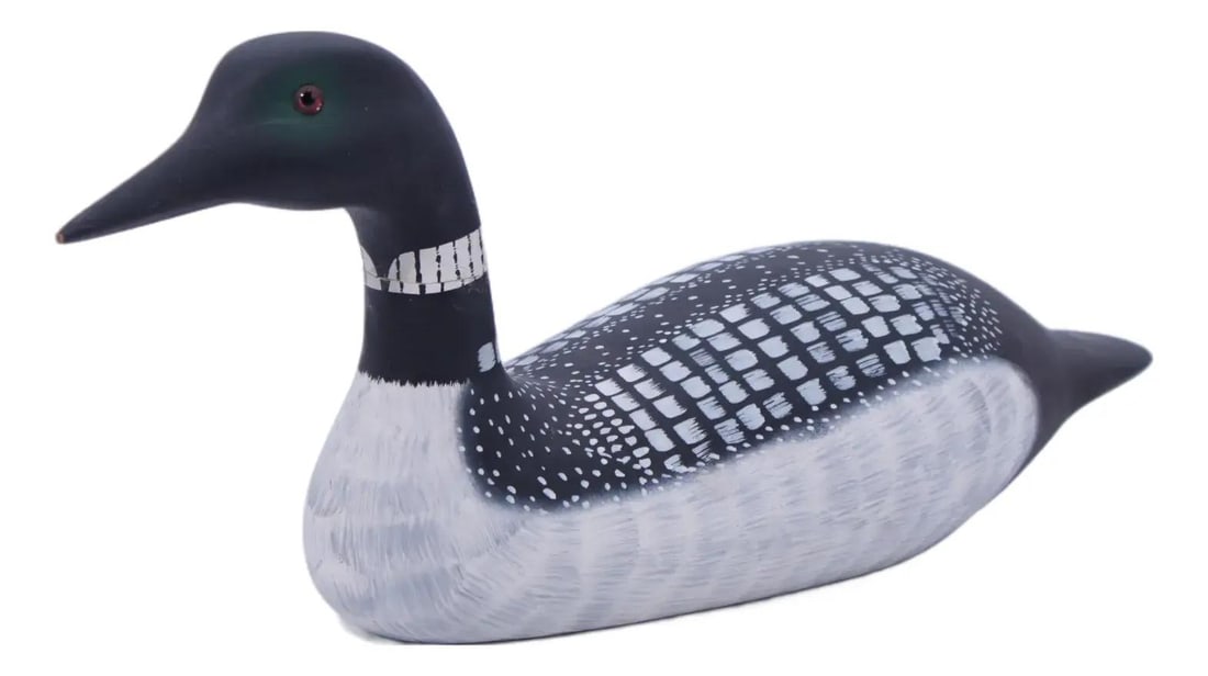 Signed Leonard C Hornick Jr Wood Lion Duck Decoy (1 of 10)