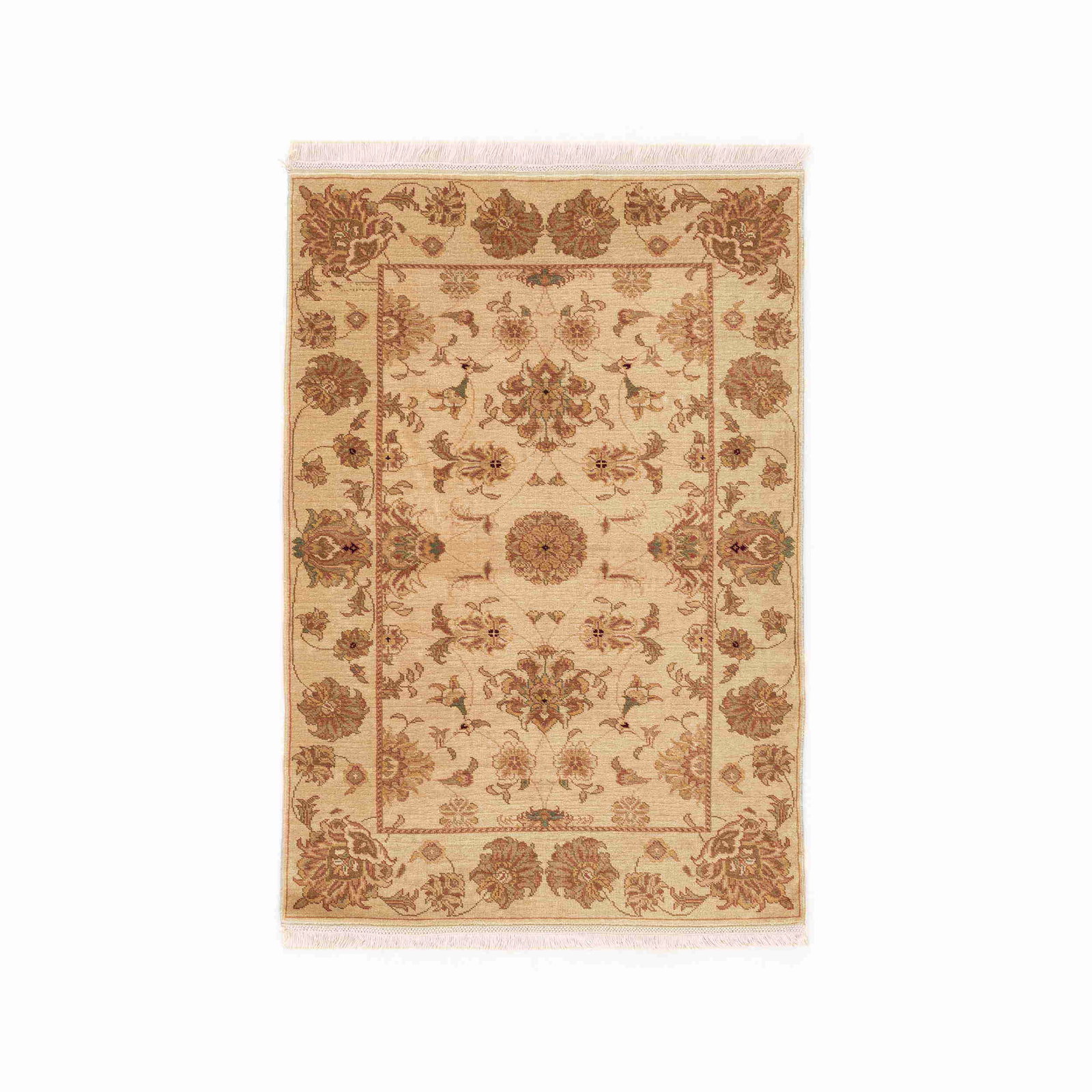 Authentic Handmade Usak Wool Carpet 47.2 x 68.9 Floral Design: Authentic Handmade Usak Wool Carpet 47.2 x 68.9 Floral Design This authentic handmade Usak carpet is meticulously crafted from wool on wool, showcasing the unique artistry of traditional weaving. Made