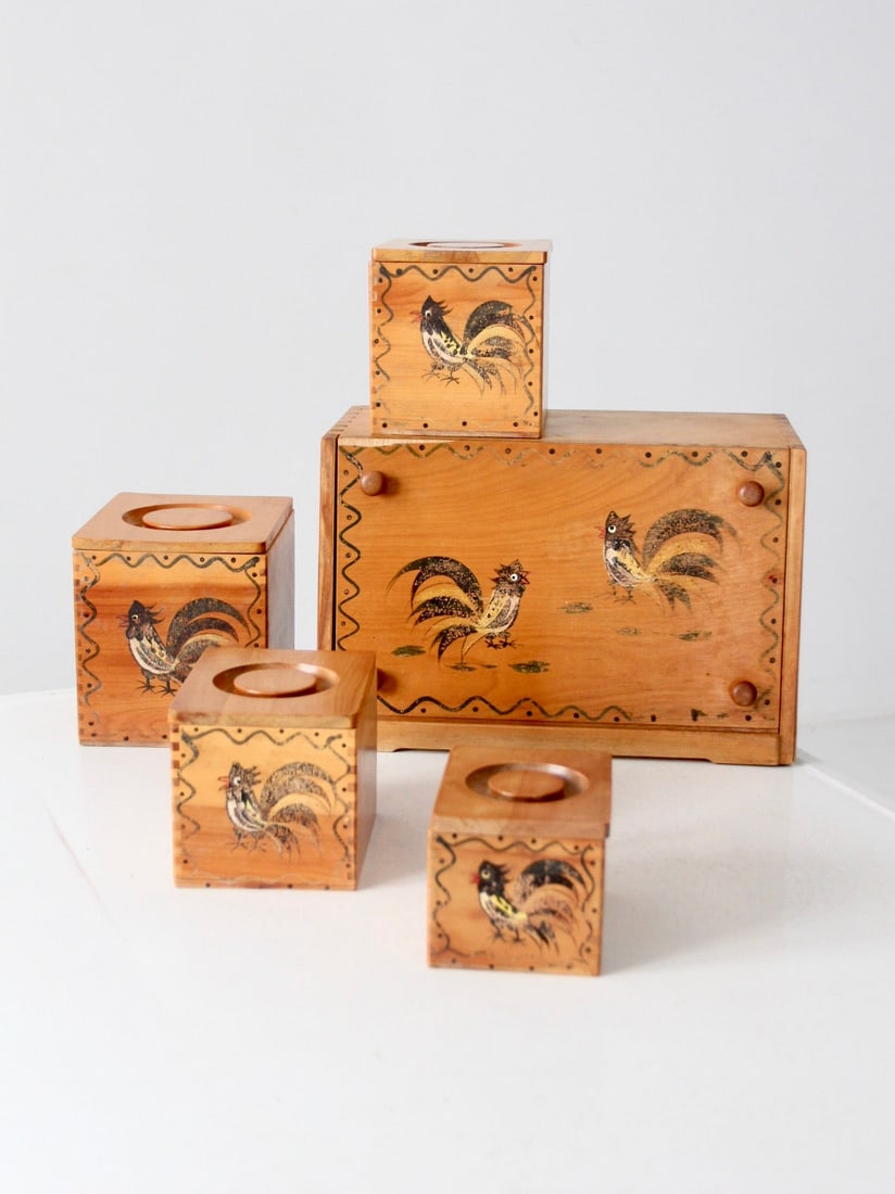 5 Piece Woodpecker Woodware Rooster Kitchen Set Bread Box Canisters (1 of 18)