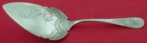 Towle Brite Cut Sterling Silver Pie Server 8 1/2 All Sterling: Towle Brite Cut Sterling Silver Pie Server 8 1/2 All Sterling Sterling silver cake/pie server in the Brite Cut by Towle pattern. It features an all-sterling flat handle and measures 8 1/2 inches. The 