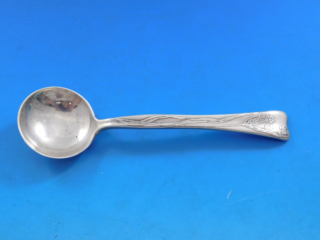 Sterling Bouillon Soup Spoon Lap Over Edge Pattern by Tiffany 5 1/4 Inch: Sterling Bouillon Soup Spoon Lap Over Edge Pattern by Tiffany 5 1/4 Inch This is a pre-owned Tiffany & Co. bouillon soup spoon in the Lap Over Edge acid etched pattern. Crafted from sterling silver, t