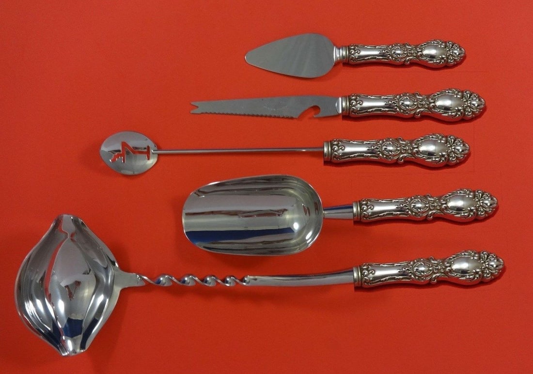 Lucerne Wallace Sterling Silver 5-Piece Cocktail Bar Serving Set: Lucerne Wallace Sterling Silver 5-Piece Cocktail Bar Serving Set Elevate your cocktail gatherings with the Lucerne by Wallace Sterling Silver Cocktail Party Bar Serving Set. This elegant 5-piece set i