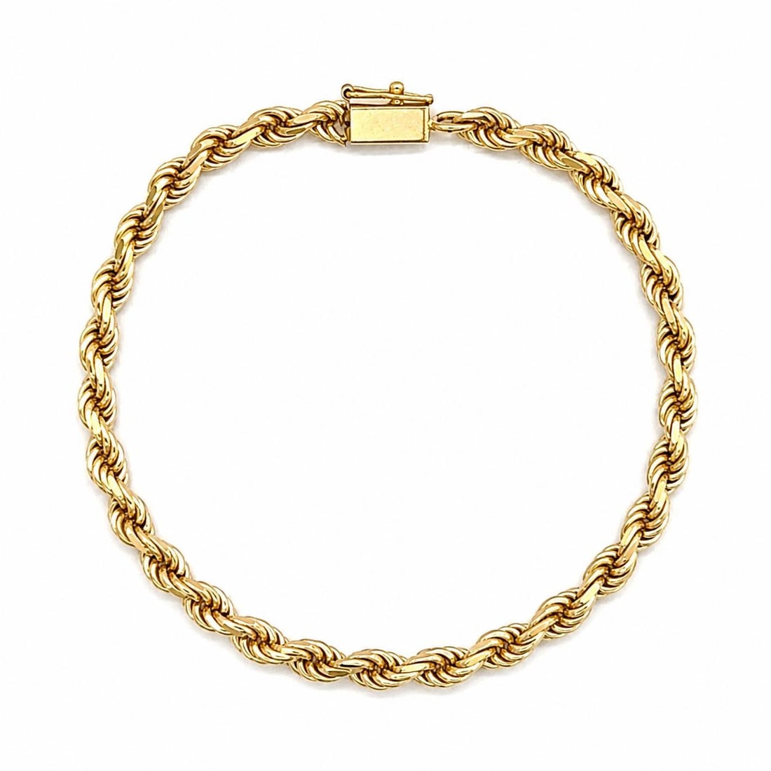 14k Yellow Gold Rope Link Bracelet 4mm Push Clasp 7in: 14k Yellow Gold Rope Link Bracelet 4mm Push Clasp 7in Classic rope chain link bracelet crafted in solid 14k yellow gold with a push clasp and safety latch. This pre-owned bracelet shows some light sur