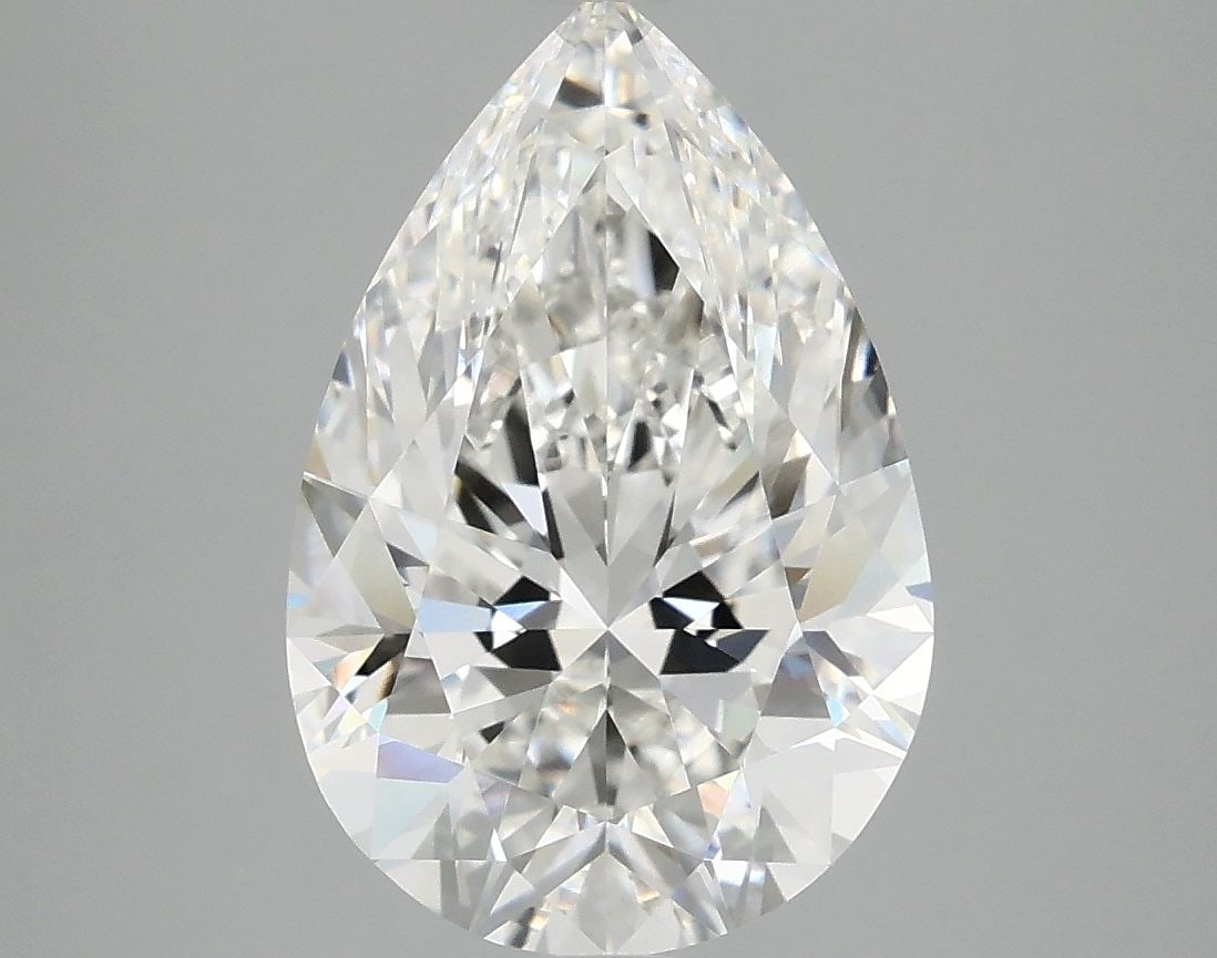 Loose Diamond - PEAR 3.81ct F VVS2: Loose Diamond - PEAR 3.81ct F VVS2 Source: This is a real non-mined Diamond that has been grown in a lab Shape: PEAR Carats: 3.81 Color: F Clarity: VVS2 Certification: IGI Video: