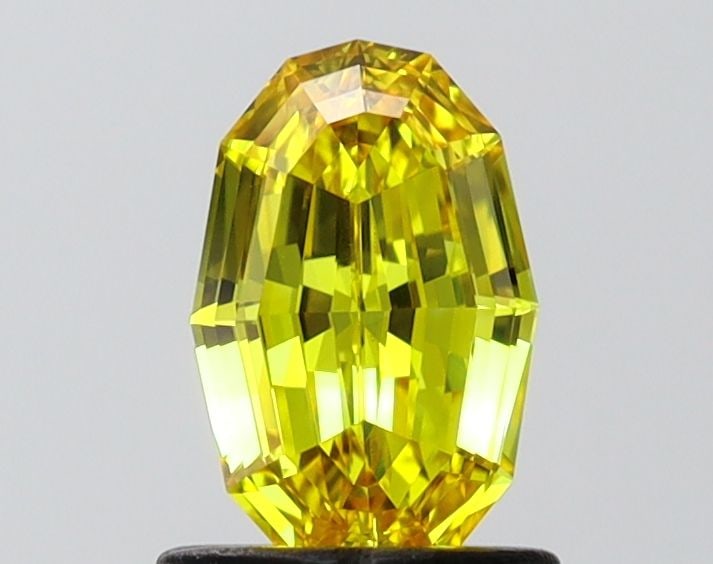 Loose Diamond - OVAL 0.94ct Fancy Vivid Yellow VVS2: Loose Diamond - OVAL 0.94ct Fancy Vivid Yellow VVS2 Source: This is a real non-mined Diamond that has been grown in a lab Shape: OVAL Carats: 0.94 Color: Fancy Vivid Yellow Certification: IGI Video: