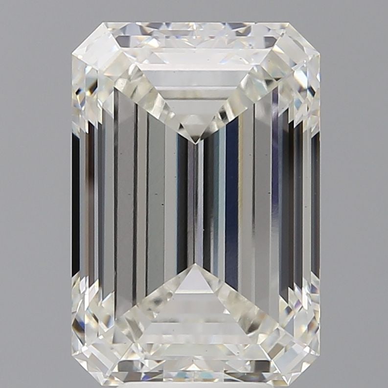 Loose Diamond - EMERALD 7.04ct G VS1: Loose Diamond - EMERALD 7.04ct G VS1 Source: This is a real non-mined Diamond that has been grown in a lab Shape: EMERALD Carats: 7.04 Color: G Clarity: VS1 Certification: IGI Video: