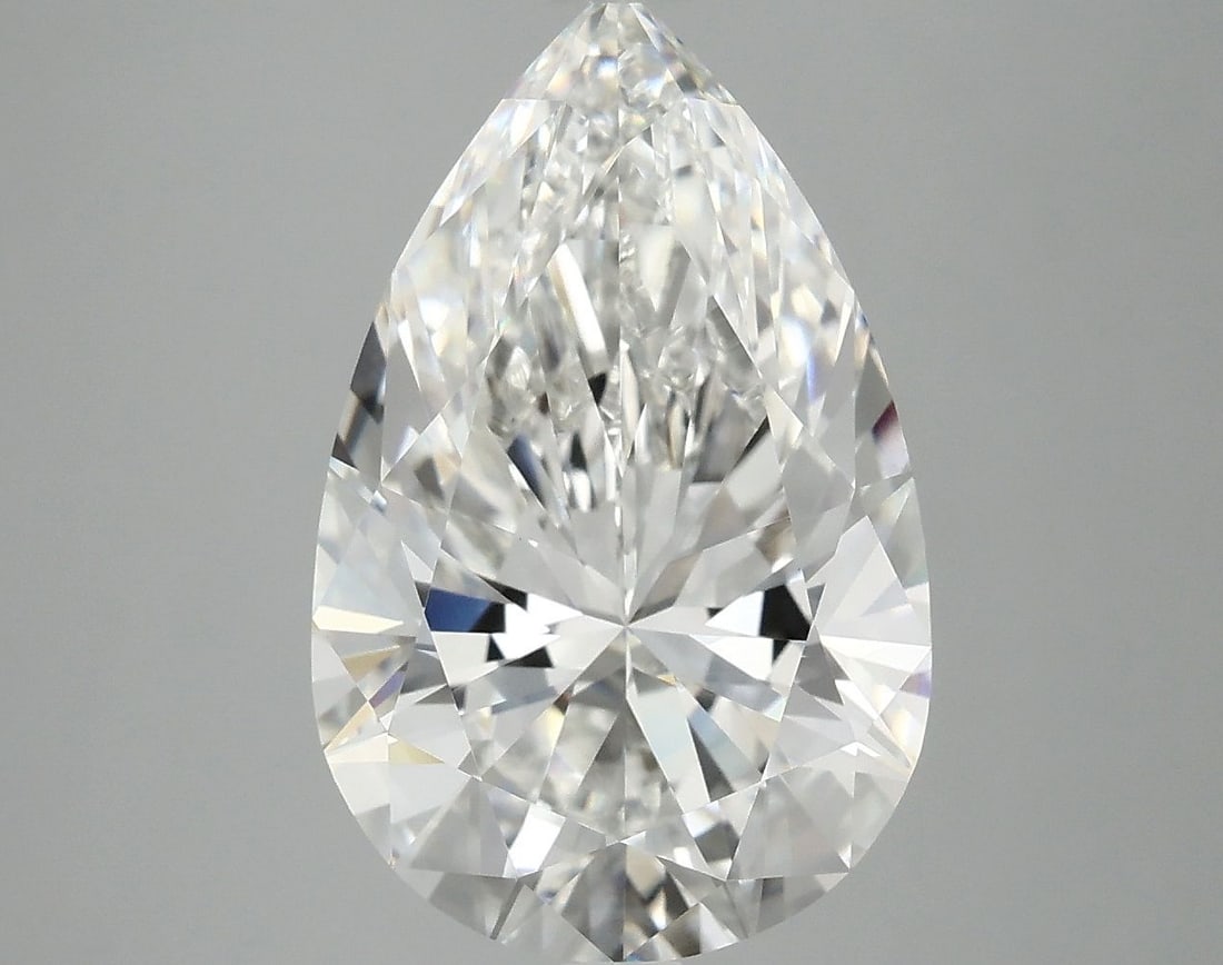 Loose Diamond - PEAR 5.05ct F VVS2: Loose Diamond - PEAR 5.05ct F VVS2 Source: This is a real non-mined Diamond that has been grown in a lab Shape: PEAR Carats: 5.05 Color: F Clarity: VVS2 Certification: IGI Video: