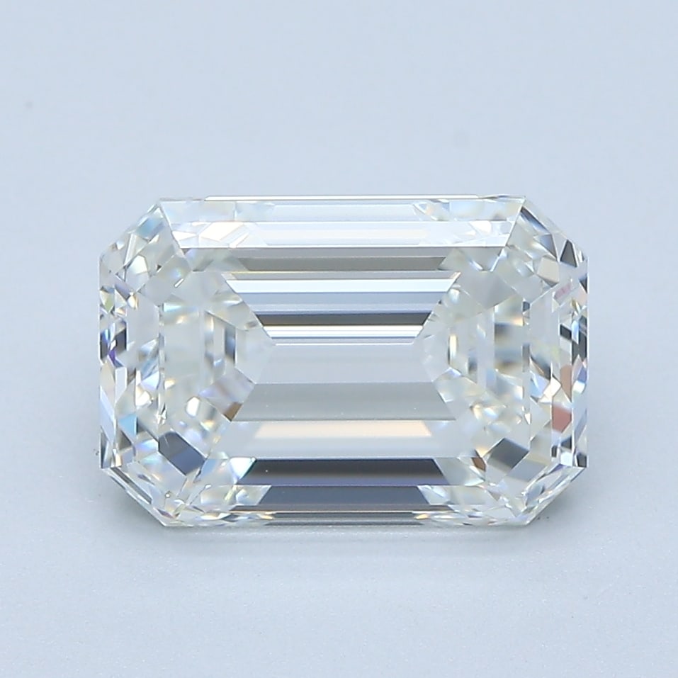 Loose Diamond - EMERALD 3.01ct G VS2: Loose Diamond - EMERALD 3.01ct G VS2 Source: Natural Mined Diamond Shape: EMERALD Carats: 3.01 Color: G Clarity: VS2 Certification: GIA Condition: Pre-Owned PLEASE NOTE: Framed, Large, or heavy items 