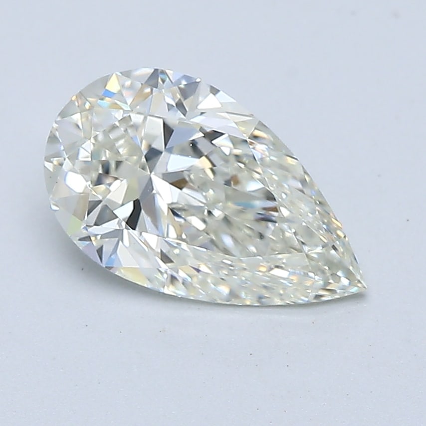 Loose Diamond - PEAR 1.3ct J VS1: Loose Diamond - PEAR 1.3ct J VS1 Source: Natural Mined Diamond Shape: PEAR Carats: 1.3 Color: J Clarity: VS1 Certification: GIA Condition: Pre-Owned PLEASE NOTE: Framed, Large, or heavy items do not h