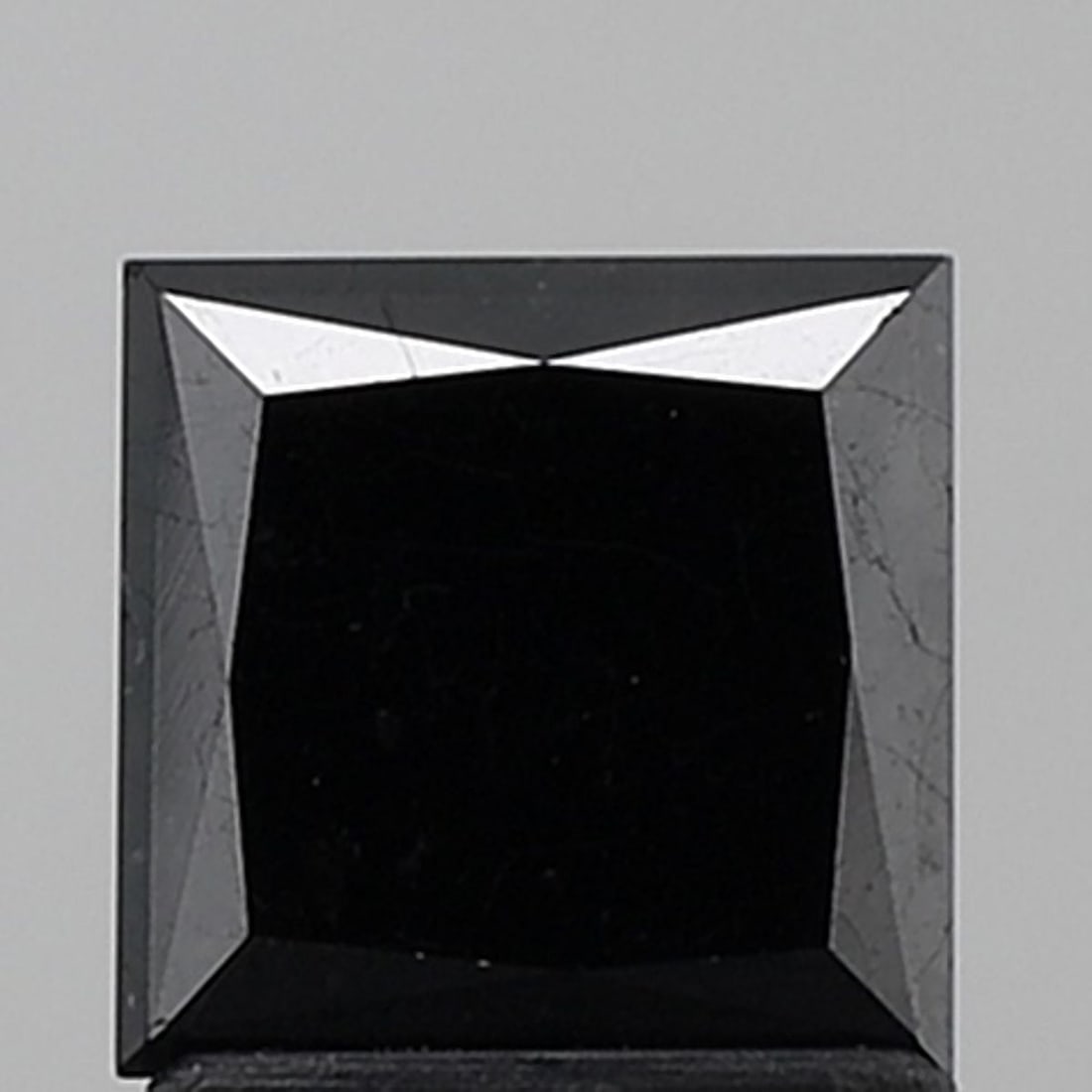 Loose Diamond - PRINCESS 1.39ct Black VS1: Loose Diamond - PRINCESS 1.39ct Black VS1 Source: Natural Shape: PRINCESS Carats: 1.39 Color: Black Certification: NONE Video: