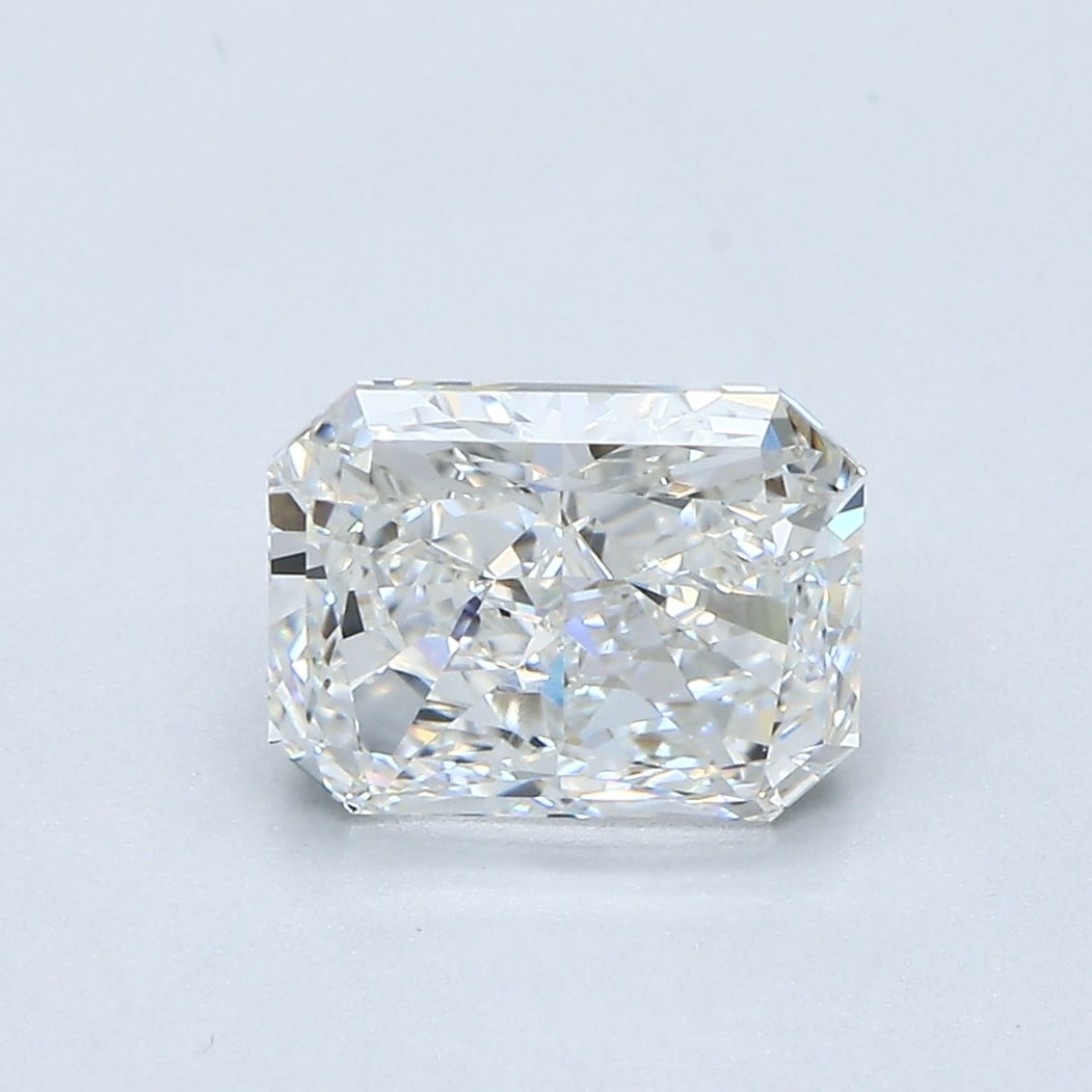 Loose Diamond - RADIANT 2ct G VVS2: Loose Diamond - RADIANT 2ct G VVS2 Source: Natural Mined Diamond Shape: RADIANT Carats: 2 Color: G Clarity: VVS2 Certification: GIA Condition: Pre-Owned PLEASE NOTE: Framed, Large, or heavy items do n