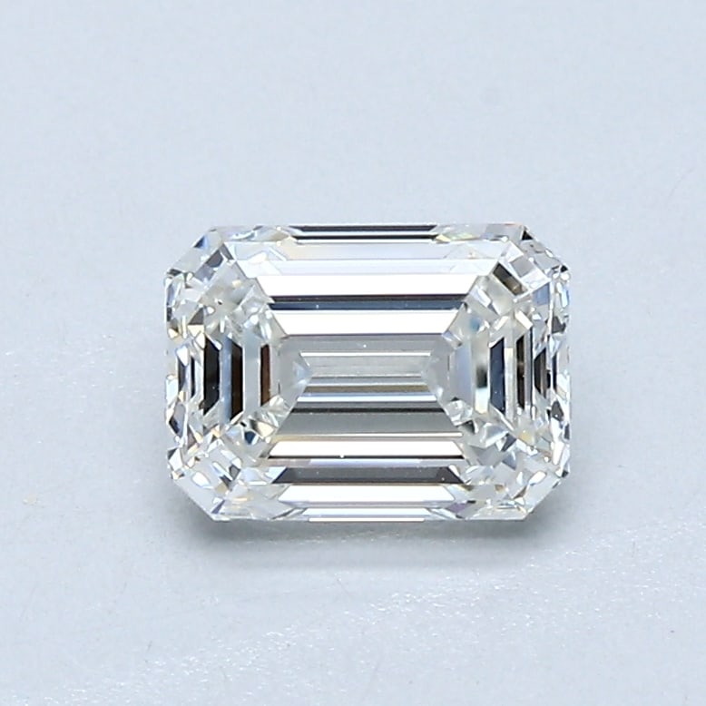 Loose Diamond - EMERALD 0.9ct G VVS2: Loose Diamond - EMERALD 0.9ct G VVS2 Source: Natural Mined Diamond Shape: EMERALD Carats: 0.9 Color: G Clarity: VVS2 Certification: GIA Condition: Pre-Owned PLEASE NOTE: Framed, Large, or heavy items 