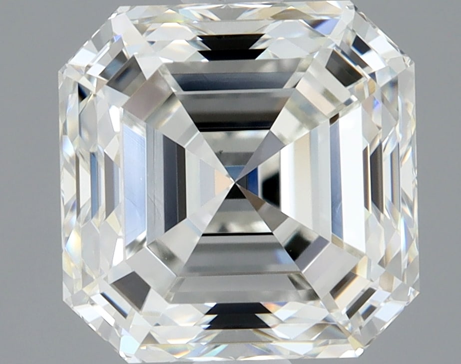Loose Diamond - ASSCHER 2ct I VS1: Loose Diamond - ASSCHER 2ct I VS1 Source: Natural Mined Diamond Shape: ASSCHER Carats: 2 Color: I Clarity: VS1 Certification: GIA Condition: Pre-Owned PLEASE NOTE: Framed, Large, or heavy items do not