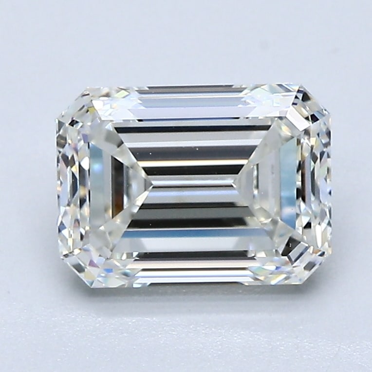 Loose Diamond - EMERALD 1.8ct I VVS2: Loose Diamond - EMERALD 1.8ct I VVS2 Source: Natural Mined Diamond Shape: EMERALD Carats: 1.8 Color: I Clarity: VVS2 Certification: GIA Condition: Pre-Owned PLEASE NOTE: Framed, Large, or heavy items 