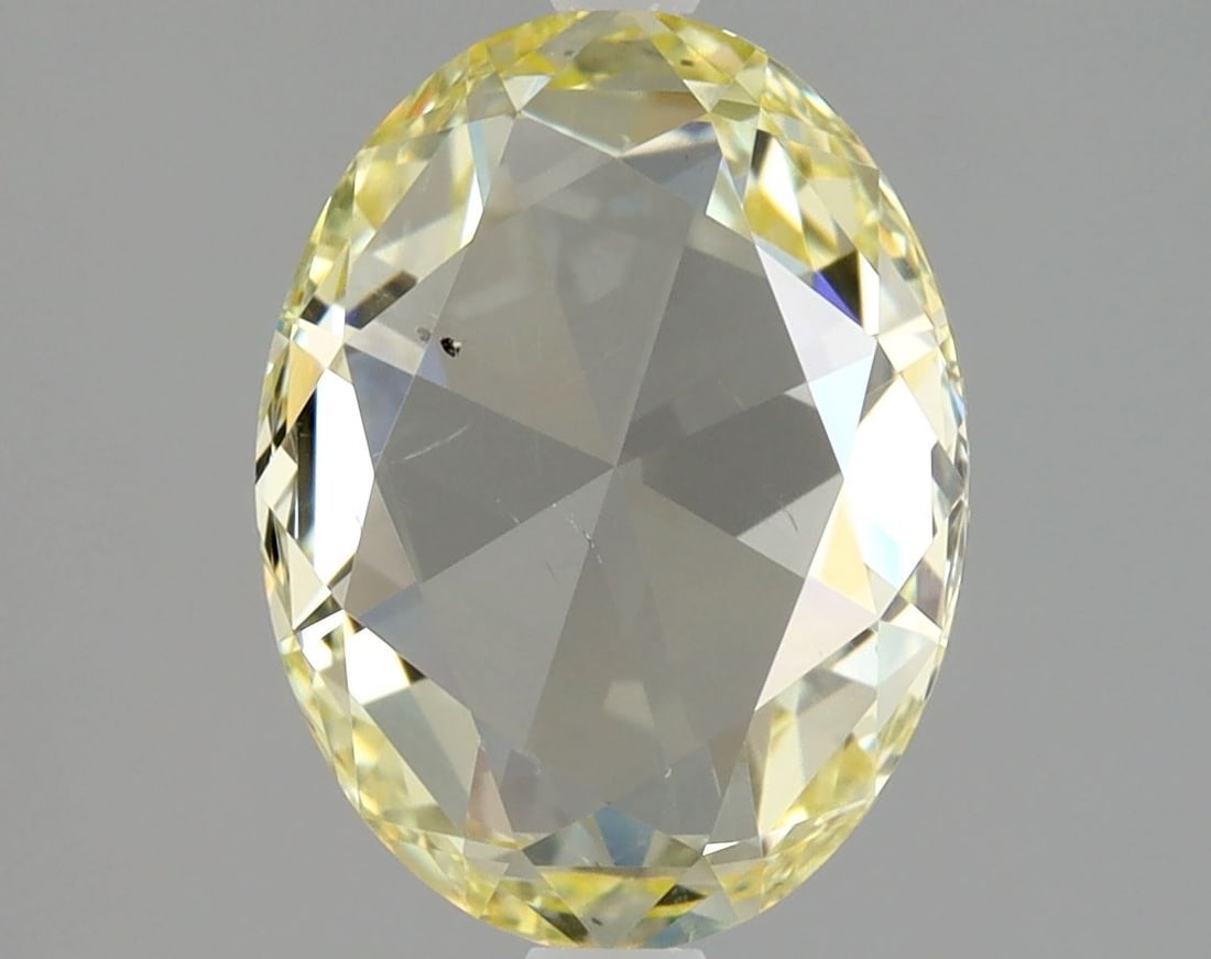 Loose Diamond - OVAL 1.73ct Fancy Light Yellow SI2: Loose Diamond - OVAL 1.73ct Fancy Light Yellow SI2 Source: Natural Shape: OVAL Carats: 1.73 Color: Fancy Light Yellow Certification: GIA Video: