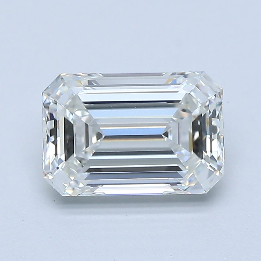 Loose Diamond - EMERALD 1.62ct F VVS1: Loose Diamond - EMERALD 1.62ct F VVS1 Source: Natural Mined Diamond Shape: EMERALD Carats: 1.62 Color: F Clarity: VVS1 Certification: GIA Condition: Pre-Owned PLEASE NOTE: Framed, Large, or heavy item