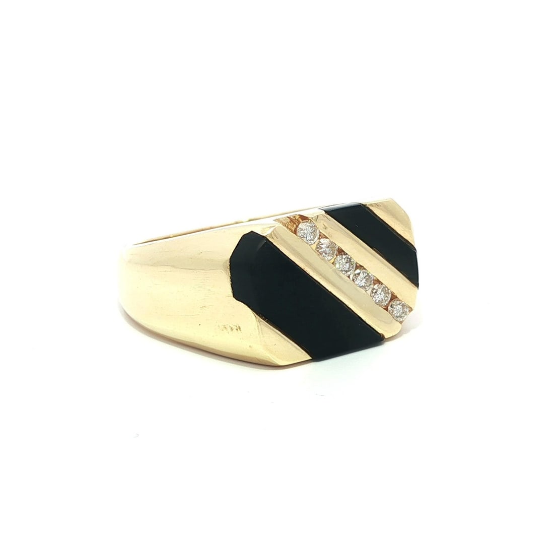 Men's 14k Yellow Gold Black Onyx Diamond Band Ring: Men's 14k Yellow Gold Black Onyx Diamond Band Ring This stunning men's band ring features a striking design crafted from 14k solid yellow gold. The ring showcases two natural genuine black onyx stones