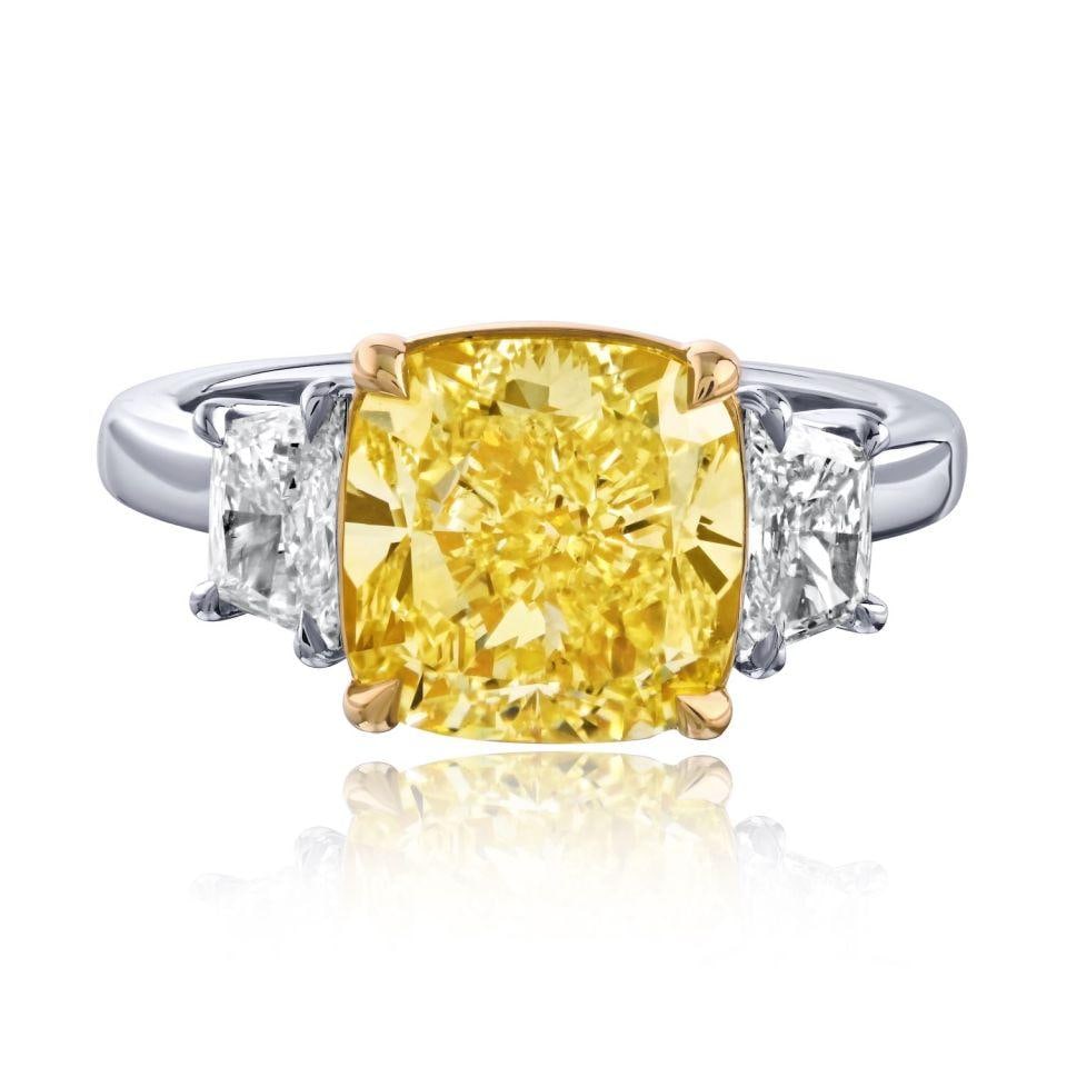Platinum 18K Yellow Gold Three Stone Ring 4.25ct Fancy Yellow Cushion Cut Diamond (1 of 3)