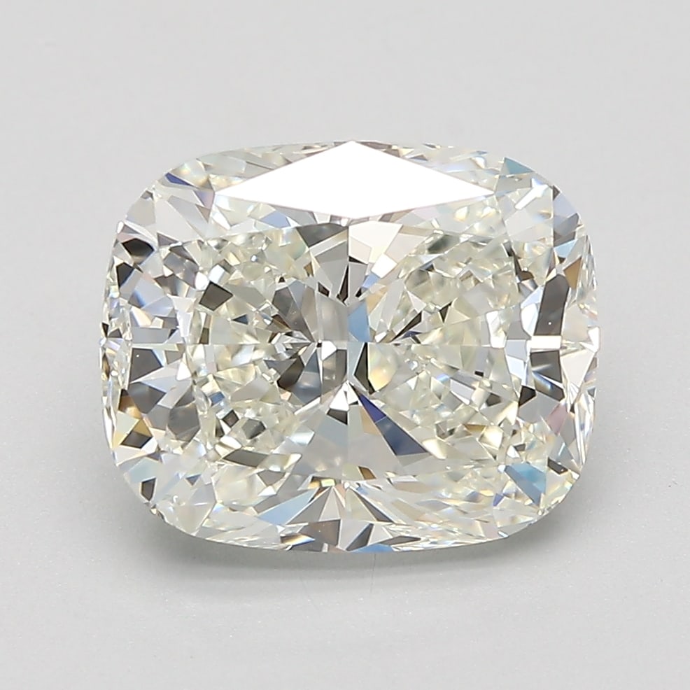 Loose Diamond - CUSHION 3.55ct J VVS1: Loose Diamond - CUSHION 3.55ct J VVS1 Source: Natural Mined Diamond Shape: CUSHION Carats: 3.55 Color: J Clarity: VVS1 Certification: GIA Condition: Pre-Owned PLEASE NOTE: Framed, Large, or heavy item