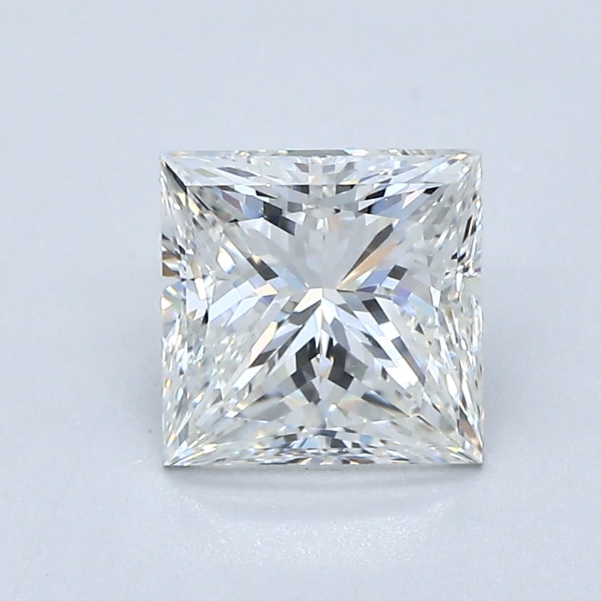 Loose Diamond - PRINCESS 1.52ct H VS1: Loose Diamond - PRINCESS 1.52ct H VS1 Source: Natural Mined Diamond Shape: PRINCESS Carats: 1.52 Color: H Clarity: VS1 Certification: GIA Condition: Pre-Owned PLEASE NOTE: Framed, Large, or heavy item
