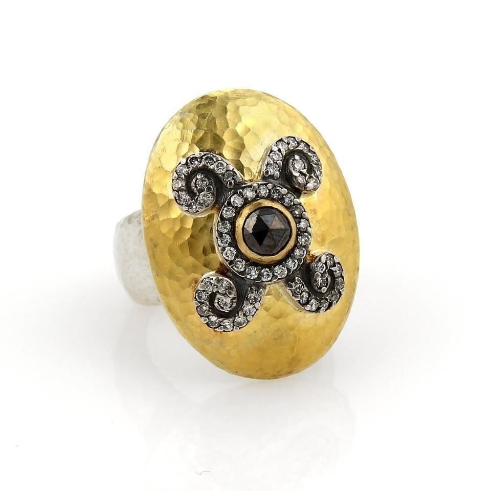 Gurhan Oval Dome Ring 24k Gold Sterling Silver Diamond Size 6.5: Gurhan Oval Dome Ring 24k Gold Sterling Silver Diamond Size 6.5 Pre-owned Gurhan oval dome ring with diamond accents and a signature hand-hammered finish. Crafted in 24k gold and sterling silver, this