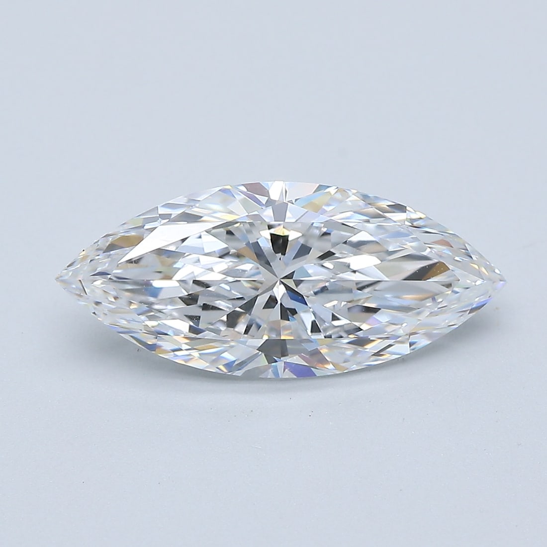 Loose Diamond - MARQUISE 2.5ct D VS2: Loose Diamond - MARQUISE 2.5ct D VS2 Source: Natural Mined Diamond Shape: MARQUISE Carats: 2.5 Color: D Clarity: VS2 Certification: GIA Condition: Pre-Owned PLEASE NOTE: Framed, Large, or heavy items