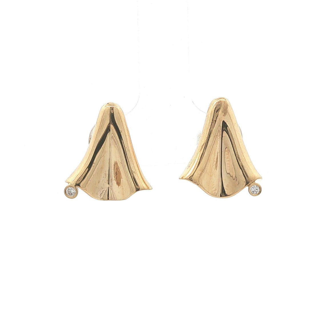 Vintage 14k Yellow Gold Calla Lily Stud Earrings with Diamonds: Vintage 14k Yellow Gold Calla Lily Stud Earrings with Diamonds Vintage abstract calla lily flower tent earrings crafted in solid 14k yellow gold and set with natural diamonds. This pierced-ear stud st