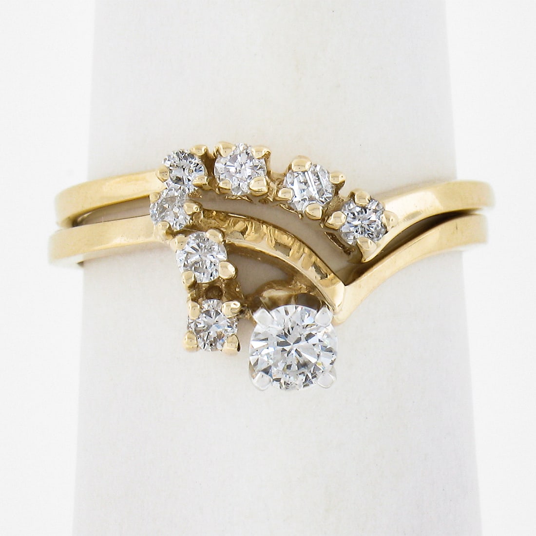 14K Yellow Gold 0.40ctw Round Diamond Engagement Ring & Band Set: 14K Yellow Gold 0.40ctw Round Diamond Engagement Ring & Band Set This exquisite engagement ring and band set is crafted from solid 14K yellow gold, showcasing a total carat weight of approximately 0.4