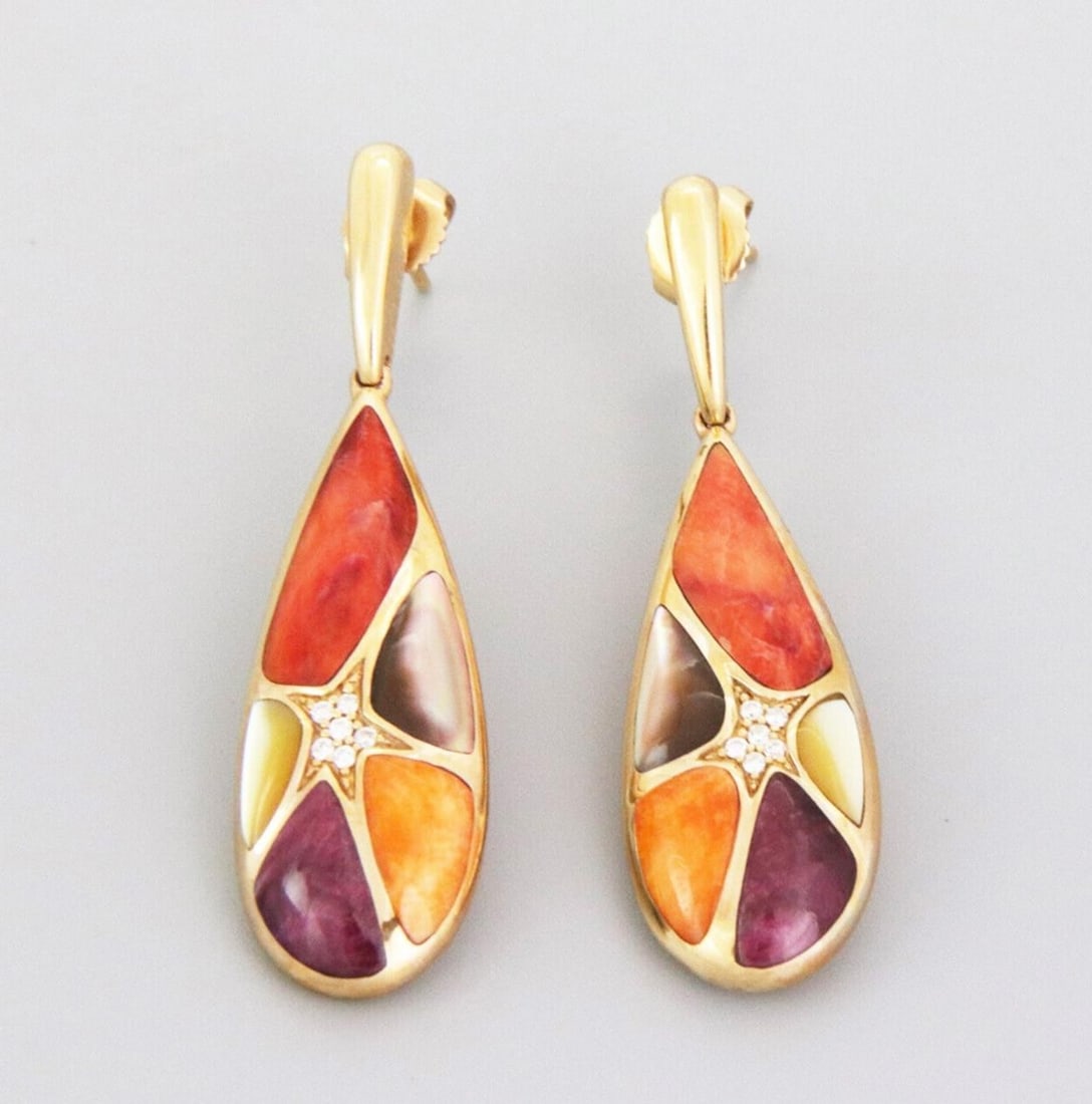 Kabana Teardrop Dangle Earrings 14k Yellow Gold Spiny Oyster MOP Diamond: Kabana Teardrop Dangle Earrings 14k Yellow Gold Spiny Oyster MOP Diamond Pre-owned Kabana teardrop dangle earrings crafted in 14k yellow gold with natural spiny oyster shell and natural mother-of-pear