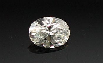 Loose Diamond - OVAL 0.2ct I VS1: Loose Diamond - OVAL 0.2ct I VS1 Source: Natural Shape: OVAL Carats: 0.2 Color: I Clarity: VS1 Certification: NONE PLEASE NOTE: Framed, Large, or heavy items do not have shipping costs included. The e