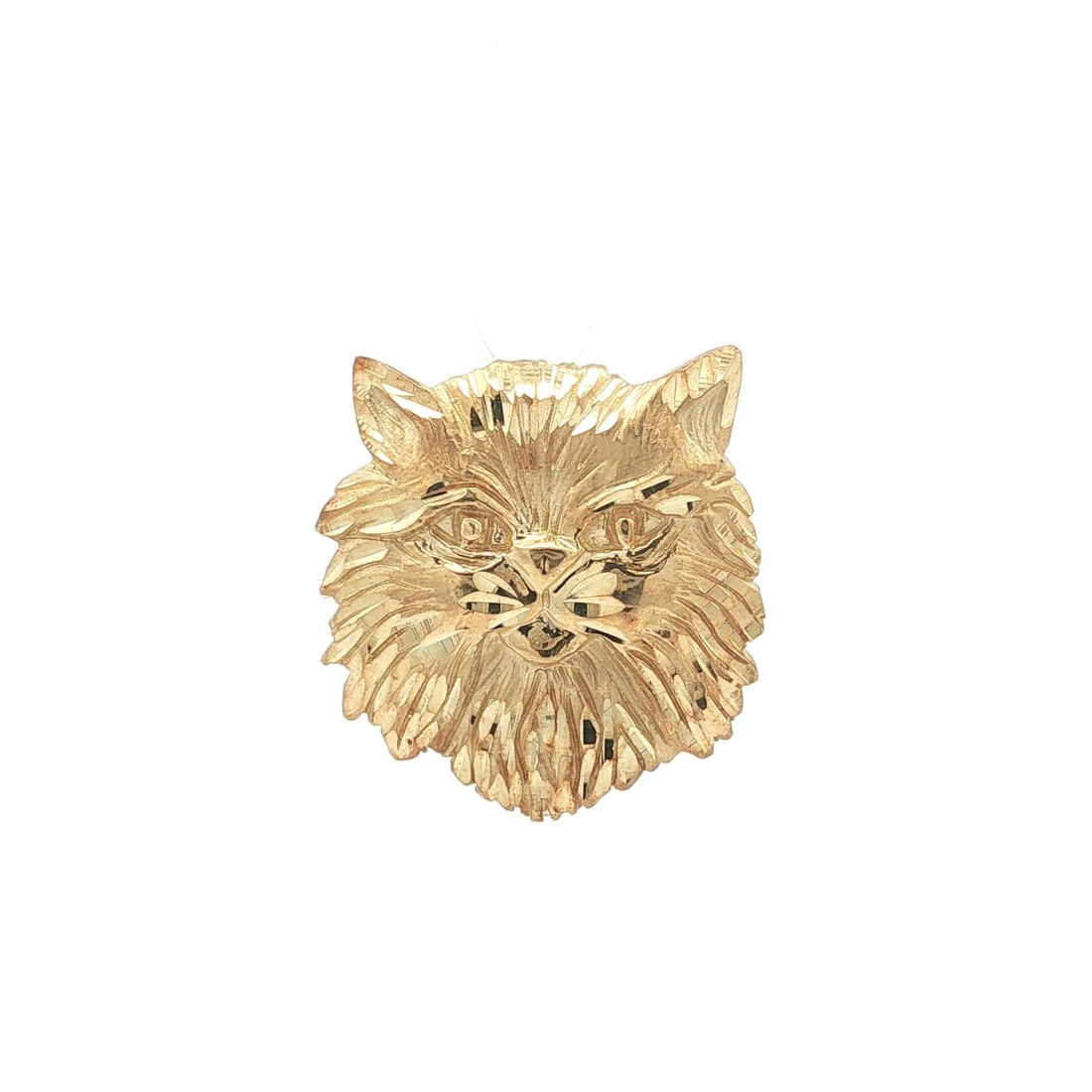 14k Yellow Gold Persian Cat Head Charm Pendant: 14k Yellow Gold Persian Cat Head Charm Pendant Vintage Persian cat head charm pendant crafted in solid 14k yellow gold with detailed diamond-cut accents. This pre-owned piece shows light surface wear 