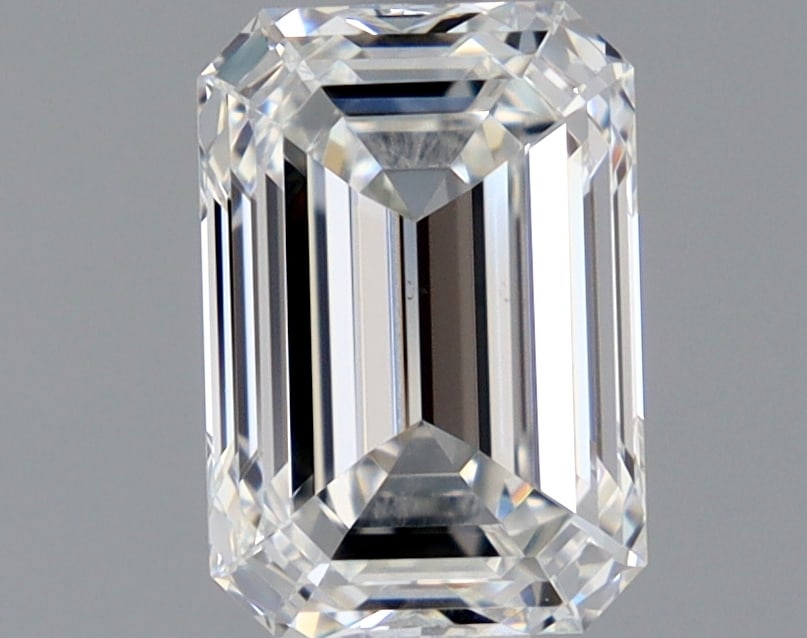 Loose Diamond - EMERALD 1.01ct G VS1: Loose Diamond - EMERALD 1.01ct G VS1 Source: Natural Mined Diamond Shape: EMERALD Carats: 1.01 Color: G Clarity: VS1 Certification: GIA Condition: Pre-Owned PLEASE NOTE: Framed, Large, or heavy items 