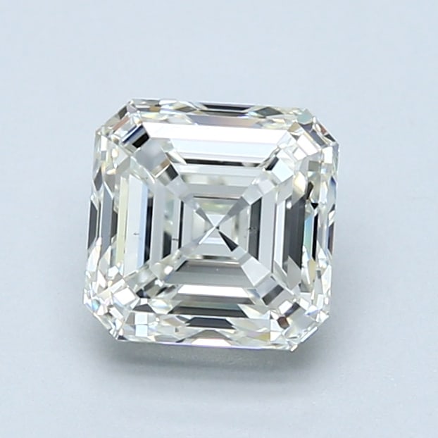 Loose Diamond - ASSCHER 1.5ct J VS1: Loose Diamond - ASSCHER 1.5ct J VS1 Source: Natural Mined Diamond Shape: ASSCHER Carats: 1.5 Color: J Clarity: VS1 Certification: GIA Condition: Pre-Owned PLEASE NOTE: Framed, Large, or heavy items do