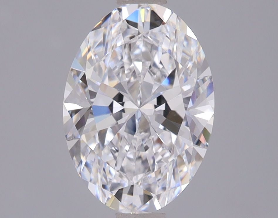 Loose Diamond - OVAL 2.01ct D VVS2: Loose Diamond - OVAL 2.01ct D VVS2 Source: This is a real non-mined Diamond that has been grown in a lab Shape: OVAL Carats: 2.01 Color: D Clarity: VVS2 Certification: IGI Video: