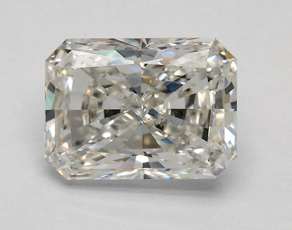 Loose Diamond - RADIANT 2.03ct G VS2: Loose Diamond - RADIANT 2.03ct G VS2 Source: This is a real non-mined Diamond that has been grown in a lab Shape: RADIANT Carats: 2.03 Color: G Clarity: VS2 Certification: IGI Video: