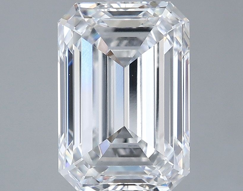 Loose Diamond - EMERALD 3.02ct D VVS2: Loose Diamond - EMERALD 3.02ct D VVS2 Source: This is a real non-mined Diamond that has been grown in a lab Shape: EMERALD Carats: 3.02 Color: D Clarity: VVS2 Certification: IGI Video: