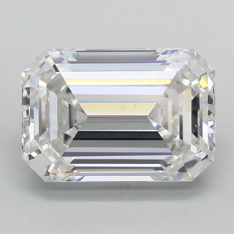 Loose Diamond - EMERALD 3.09ct E VVS2: Loose Diamond - EMERALD 3.09ct E VVS2 Source: This is a real non-mined Diamond that has been grown in a lab Shape: EMERALD Carats: 3.09 Color: E Clarity: VVS2 Certification: IGI PLEASE NOTE: Framed, L