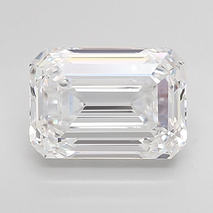 Loose Diamond - EMERALD 4.01ct D IF: Loose Diamond - EMERALD 4.01ct D IF Source: This is a real non-mined Diamond that has been grown in a lab Shape: EMERALD Carats: 4.01 Color: D Clarity: IF Certification: IGI Video: