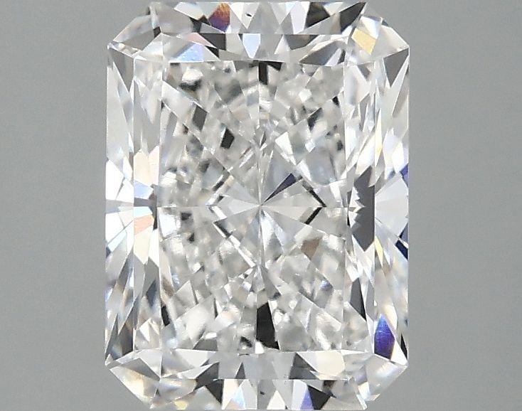 Loose Diamond - RADIANT 2.1ct E VS1: Loose Diamond - RADIANT 2.1ct E VS1 Source: This is a real non-mined Diamond that has been grown in a lab Shape: RADIANT Carats: 2.1 Color: E Clarity: VS1 Certification: IGI Video: